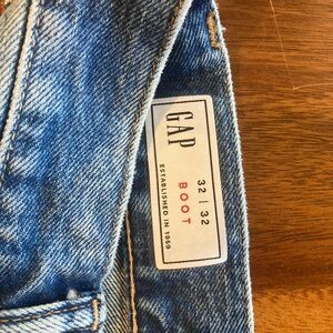 Gap Bootcut Jeans (32)